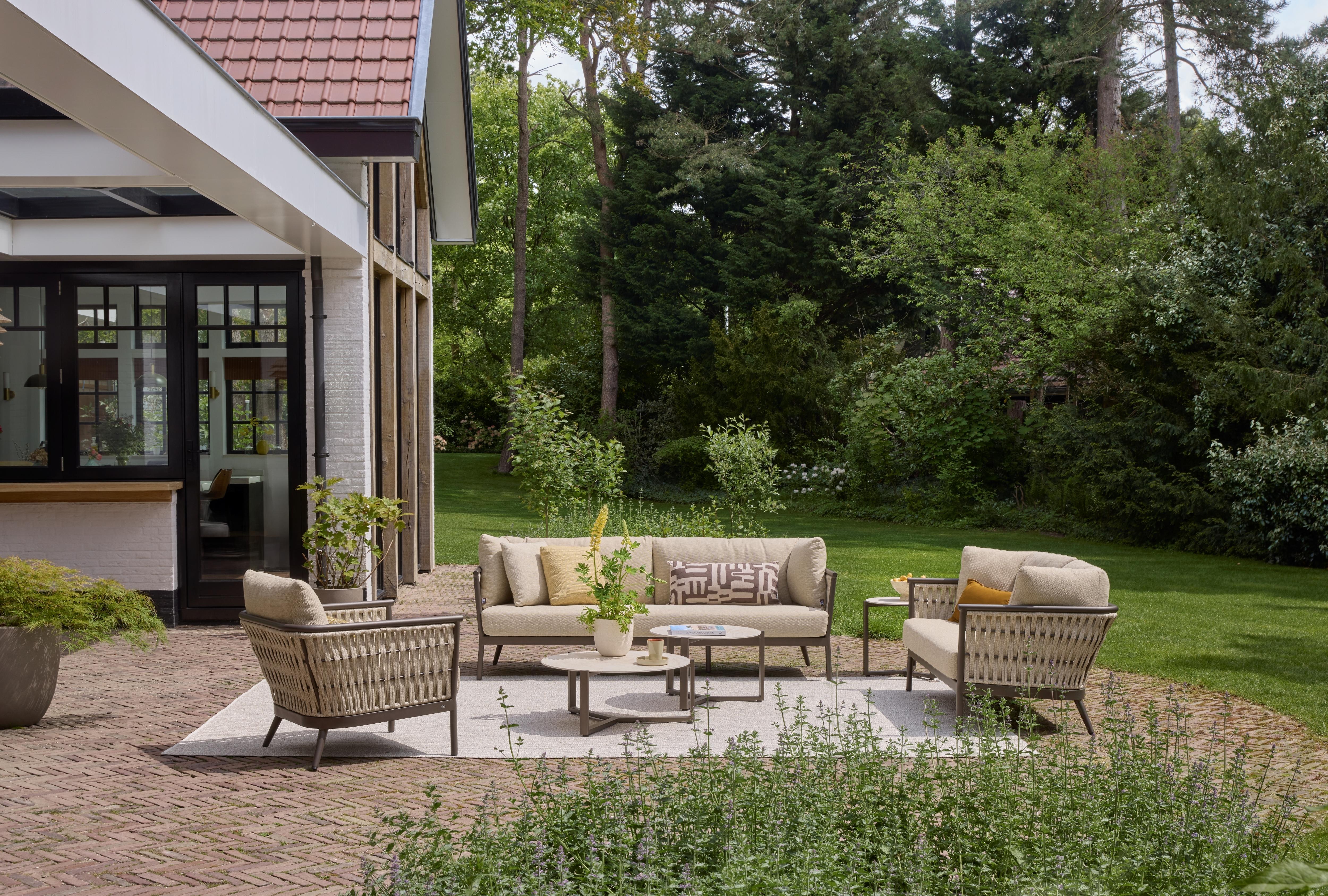 Murni lounge Bronze