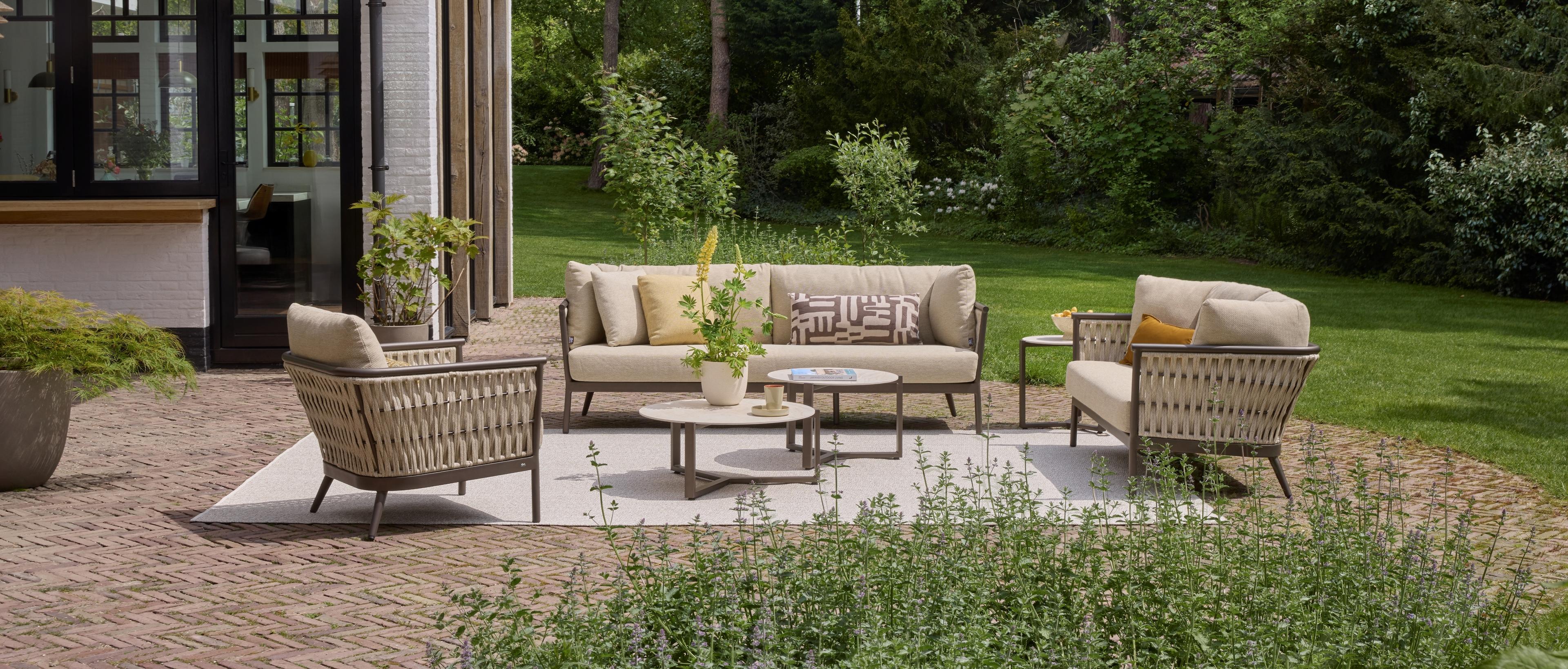 Murni lounge Bronze